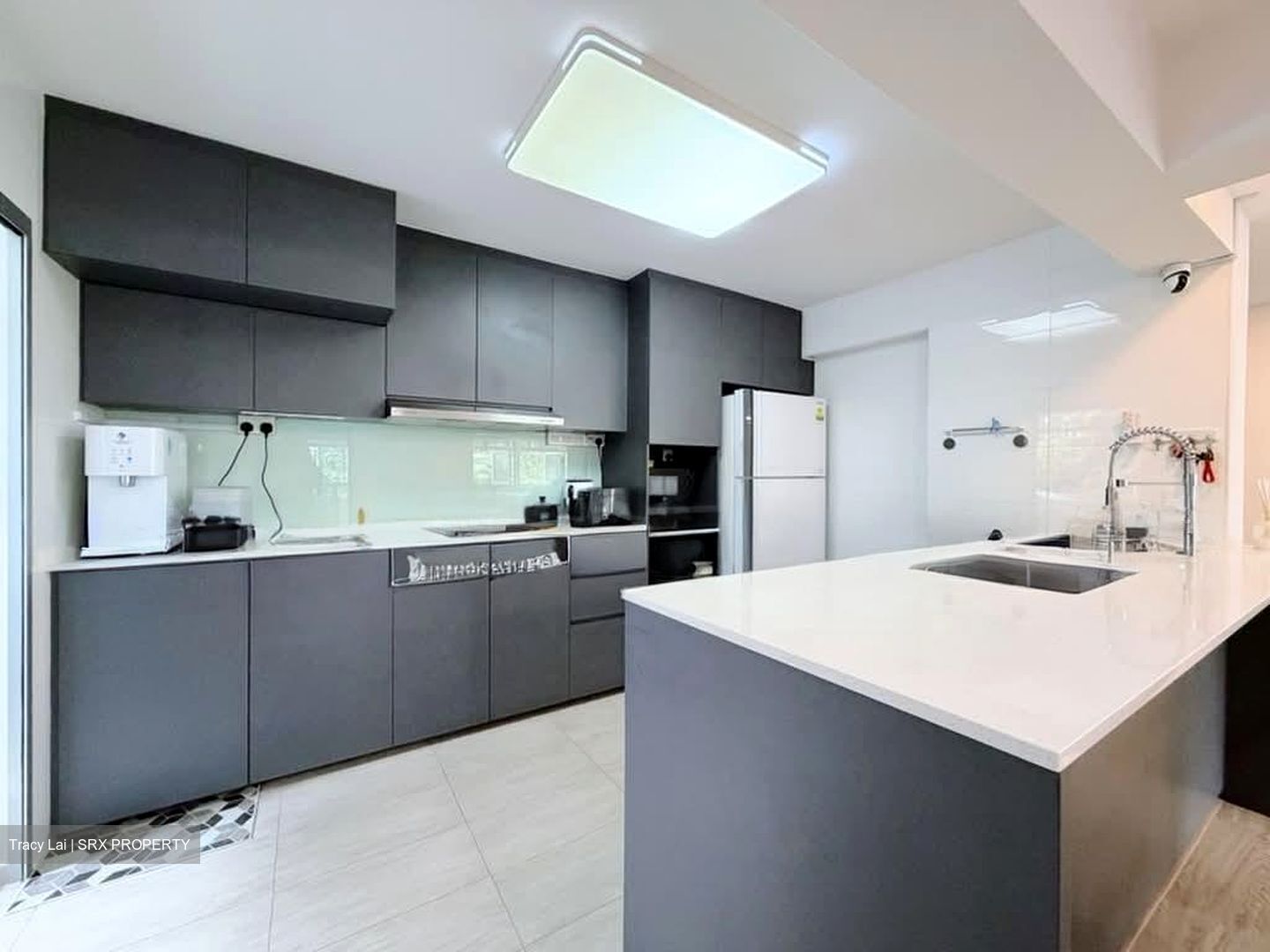 Blk 874B Tampines Greenflora (Tampines), HDB 5 Rooms #564562771